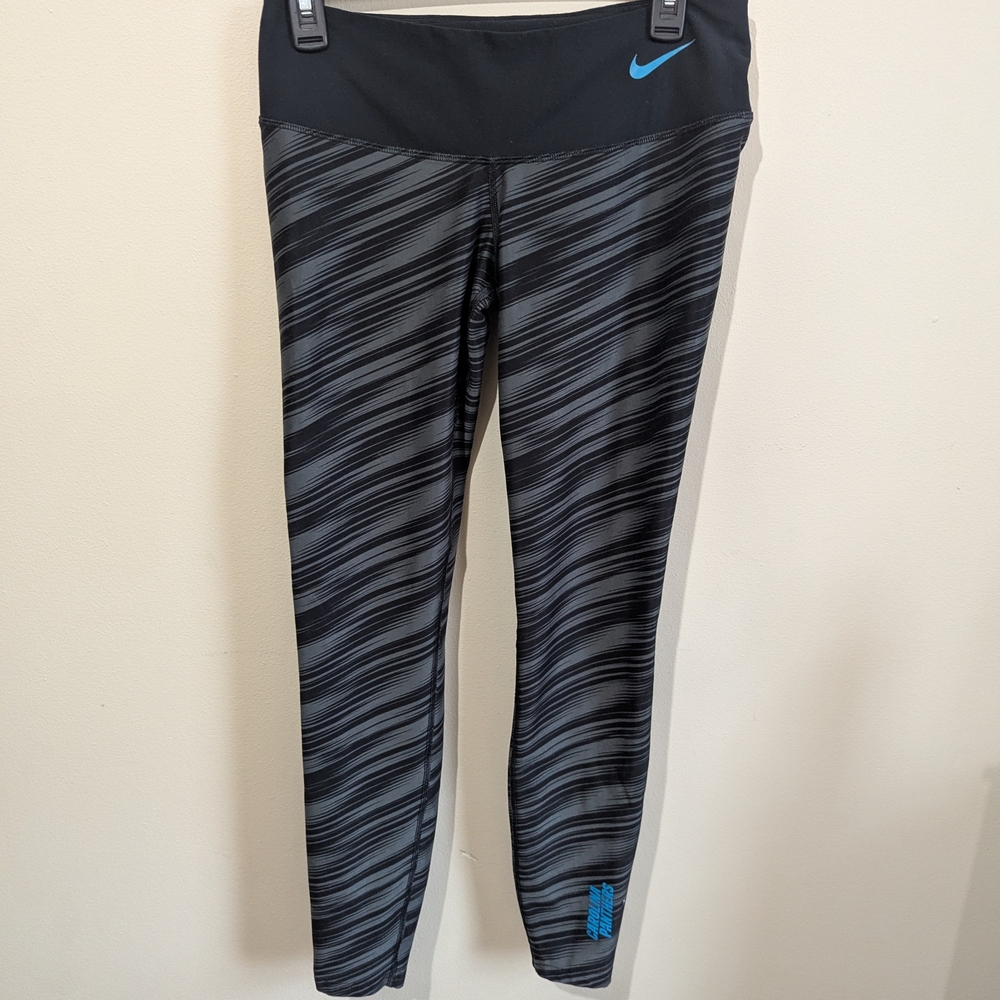 Nike Dri-FIT Carolina Panthers Leggings Women’s Medium Black Gray Striped Athlet
